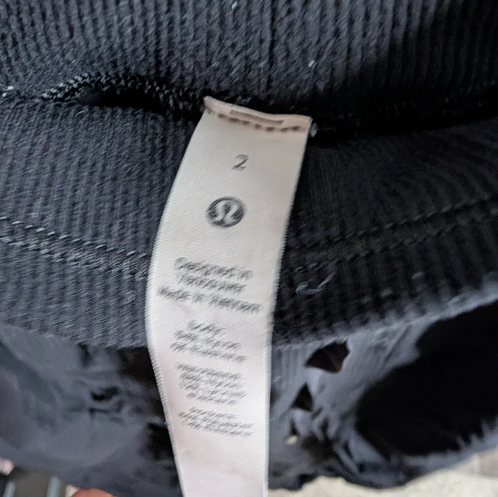 lululemon athletica easy comfortable